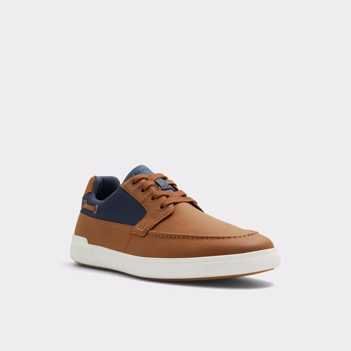 Low top sneaker - Image 4