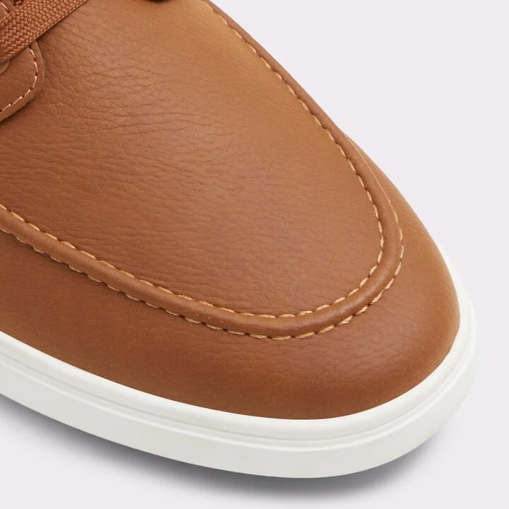 Low top sneaker - Image 5