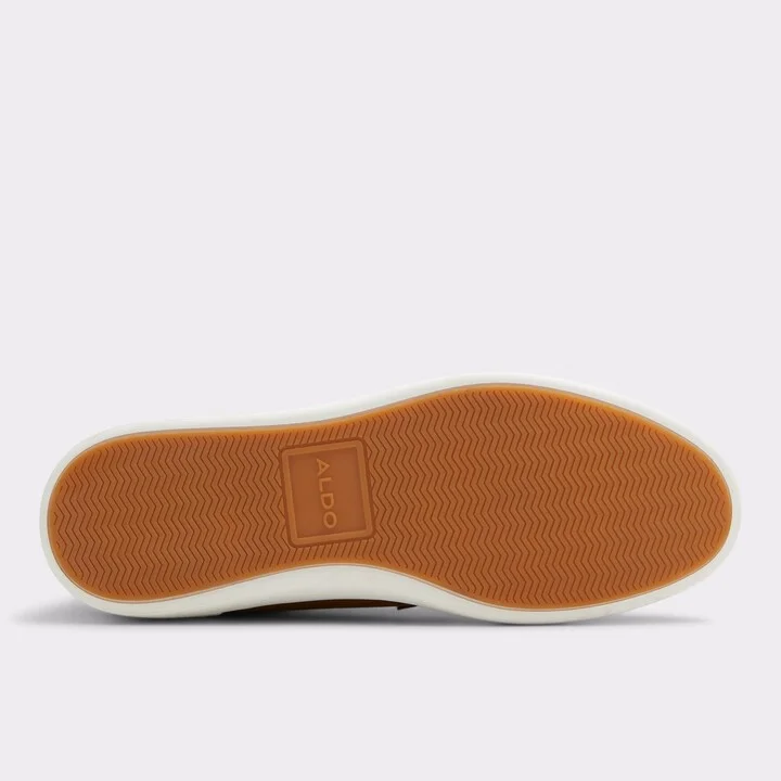 Low top sneaker - Image 7
