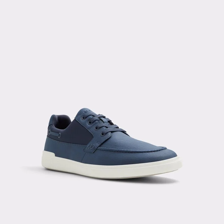 Low top sneaker - Image 4