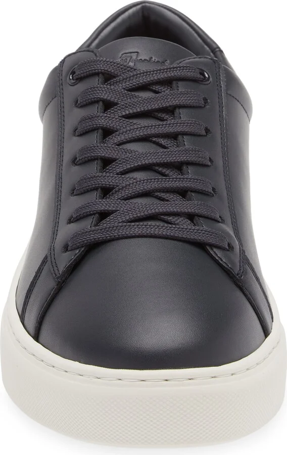 Low Top Sneaker - Image 3