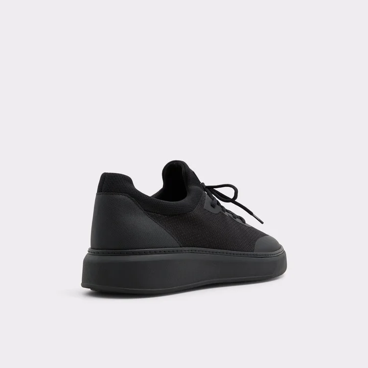 Low top sneaker - Image 2