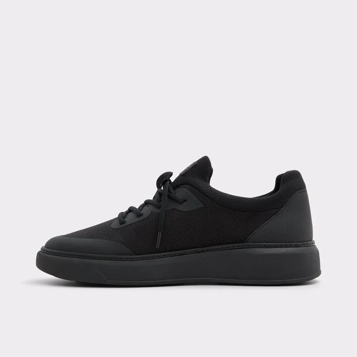 Low top sneaker - Image 3