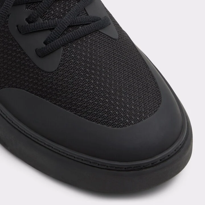 Low top sneaker - Image 5