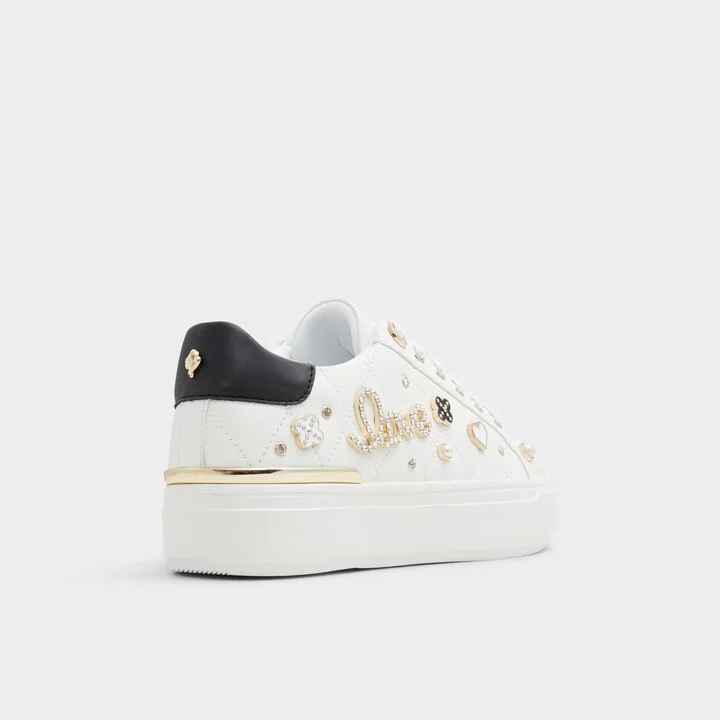 Low top sneaker - Image 2