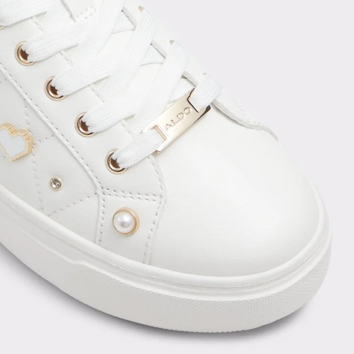 Low top sneaker - Image 5