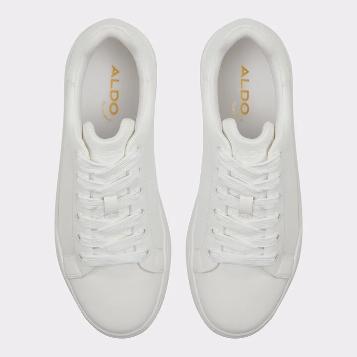 Low top sneaker - Image 6