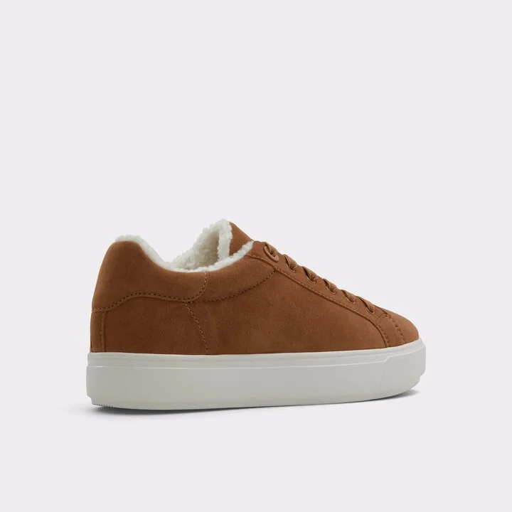 Low top sneaker - Image 2