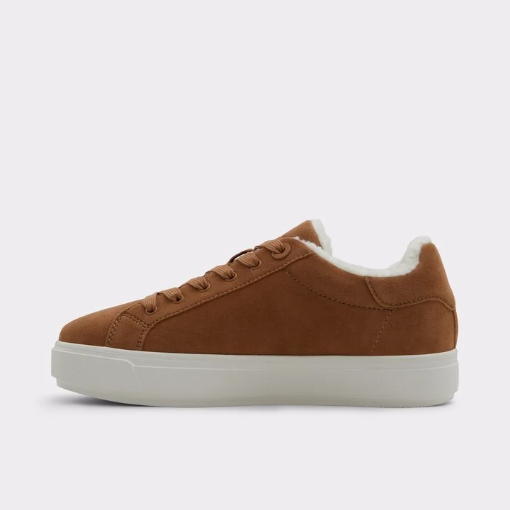 Low top sneaker - Image 3