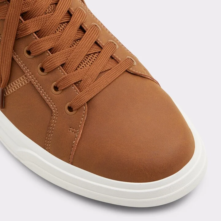 Low top sneaker - Image 5