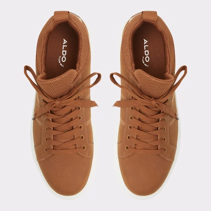 Low top sneaker - Image 6