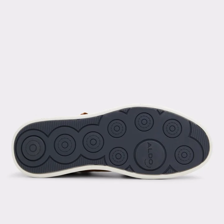 Low top sneaker - Image 7