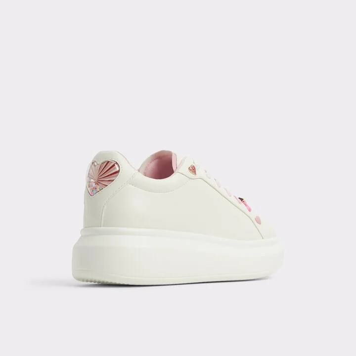 Low top sneaker - Image 2