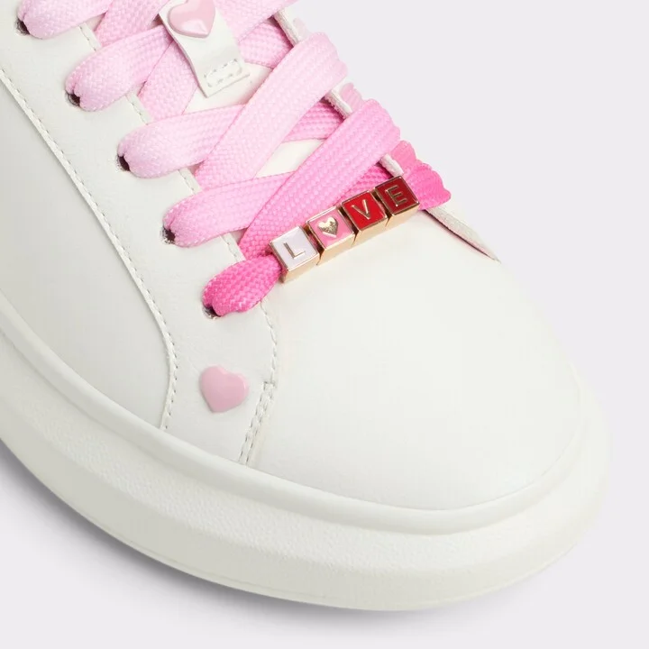 Low top sneaker - Image 5