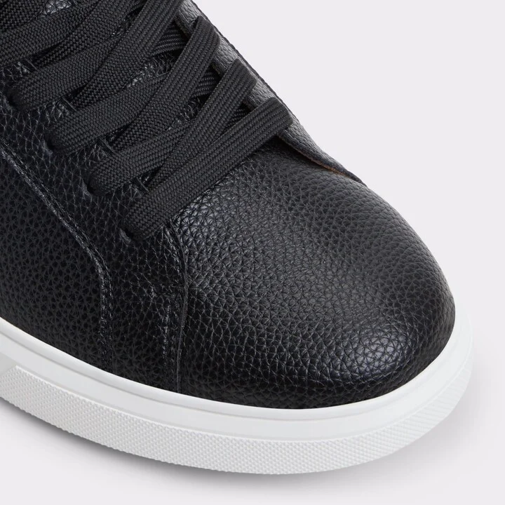 Low top sneaker - Image 5