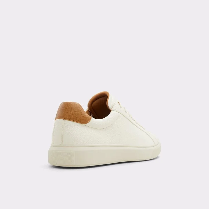 Low top sneaker - Image 3
