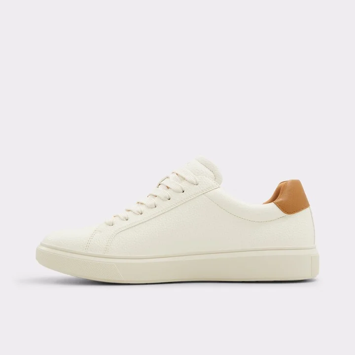 Low top sneaker - Image 4