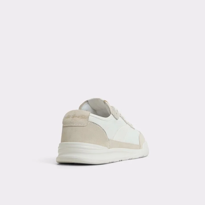 Low top sneaker - Image 2