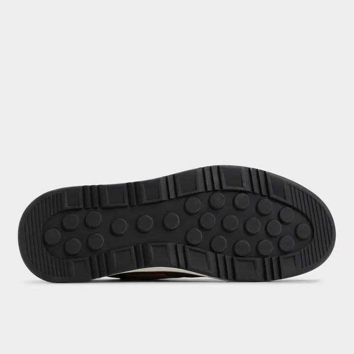 Low top sneaker - Image 7
