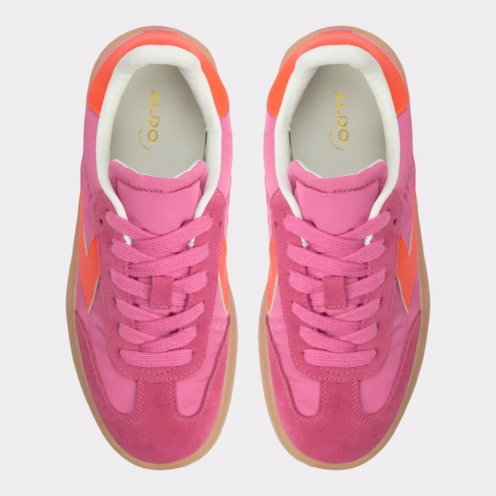 Low top sneaker - Image 6