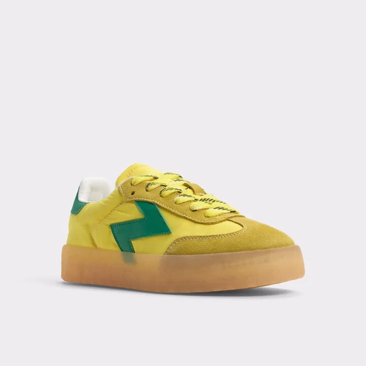 Low top sneaker - Image 4
