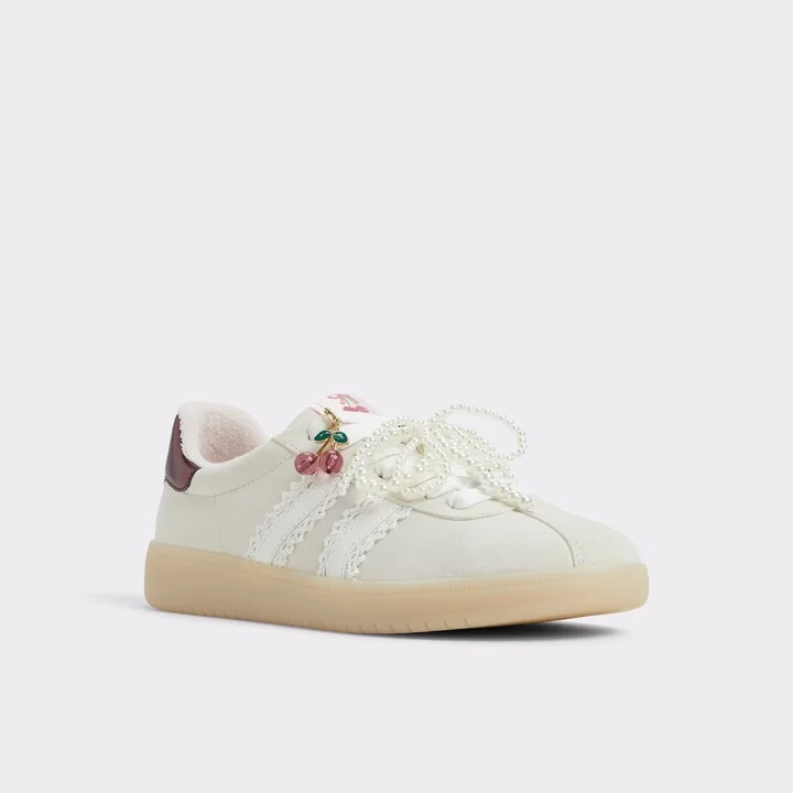 Low top sneaker - Image 4