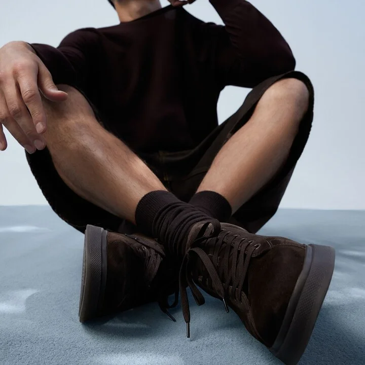 Low top sneaker - Image 2