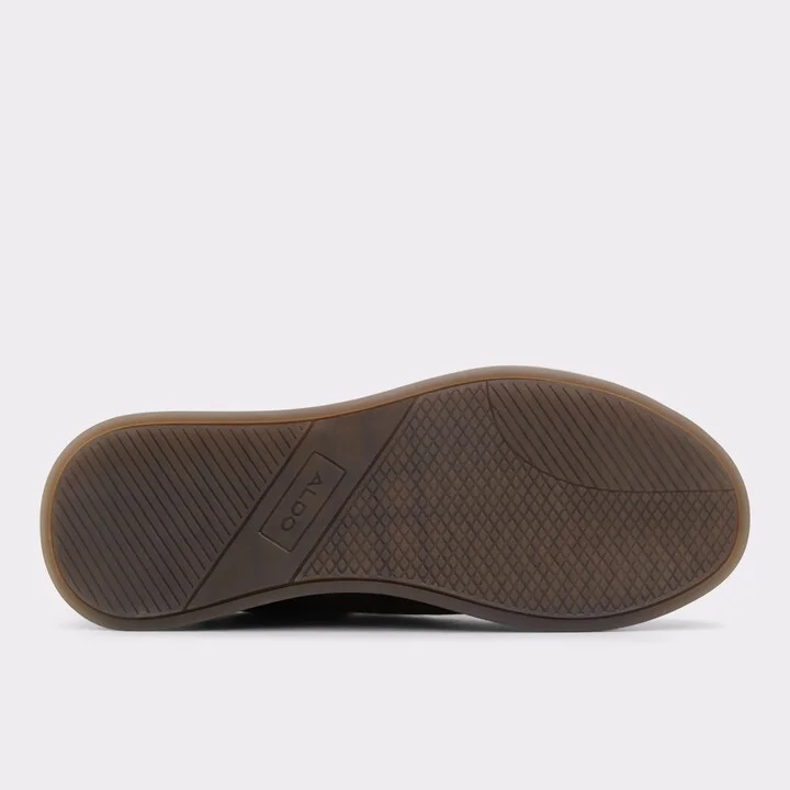 Low top sneaker - Image 8