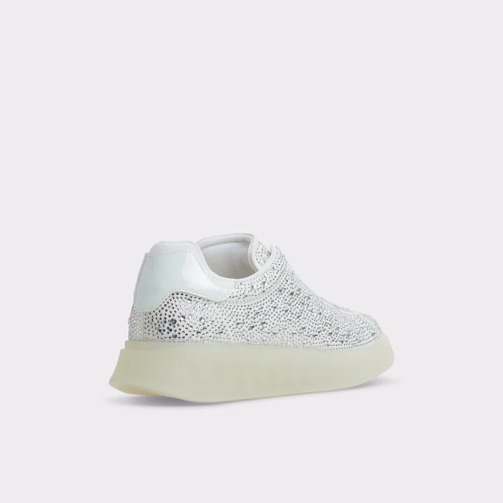 Low top sneaker - Image 2