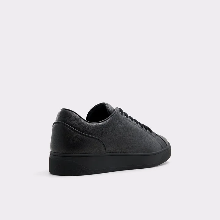 Low top sneaker - Image 3