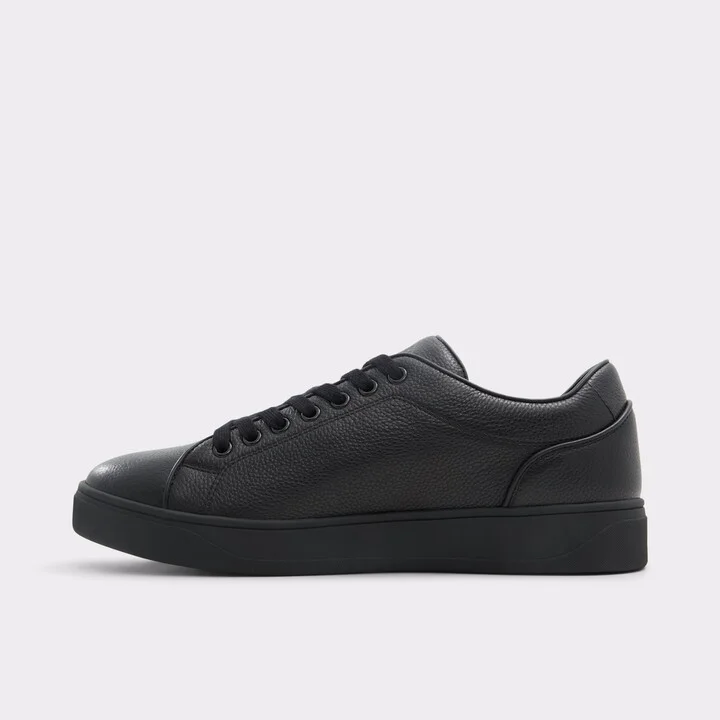Low top sneaker - Image 4
