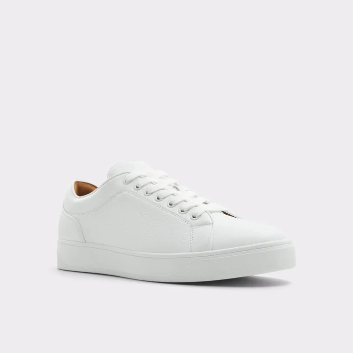 Low top sneaker - Image 5