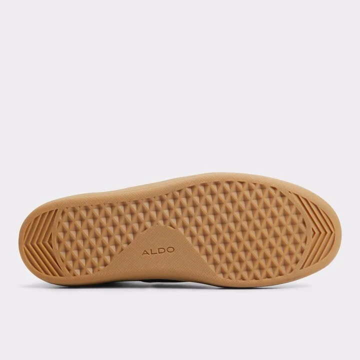 Low top sneaker - Image 8