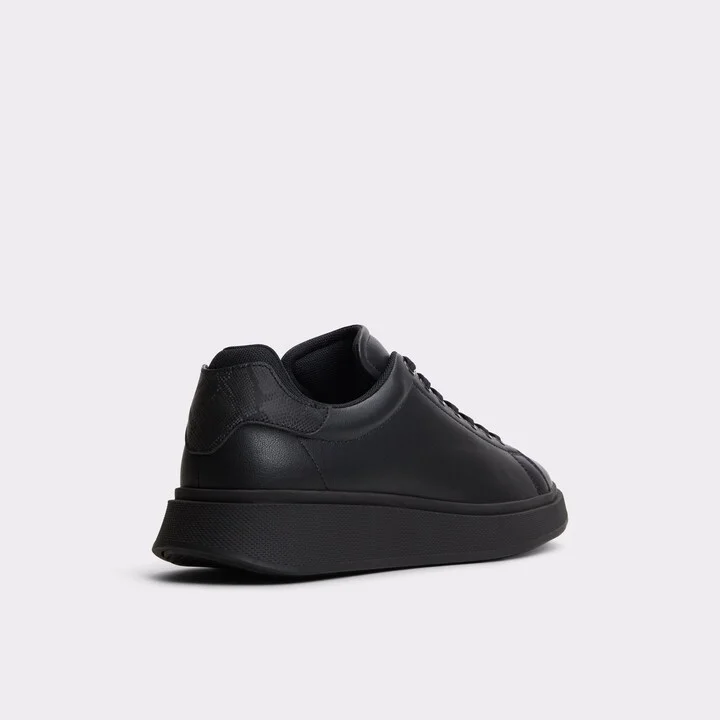 Low top sneaker - Image 2