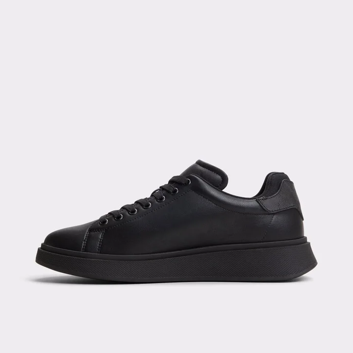 Low top sneaker - Image 3
