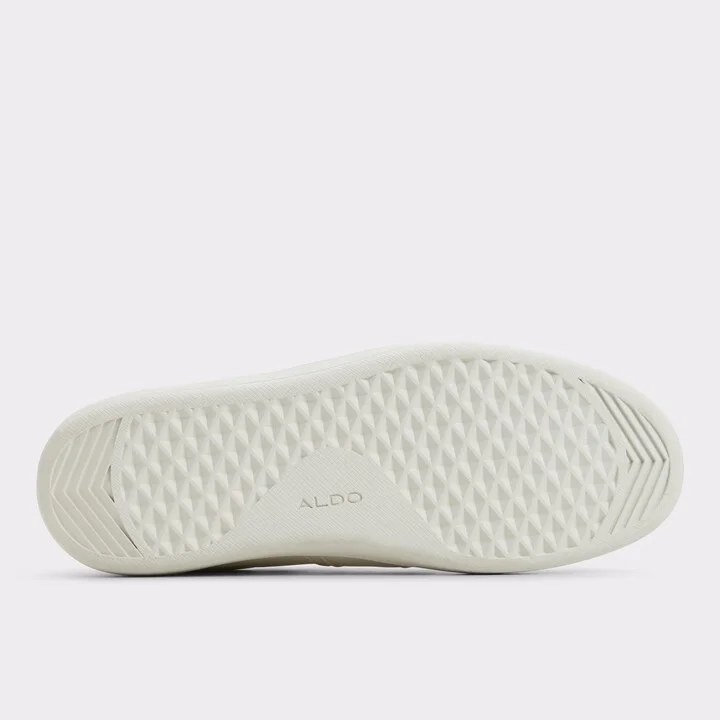 Low top sneaker - Image 8