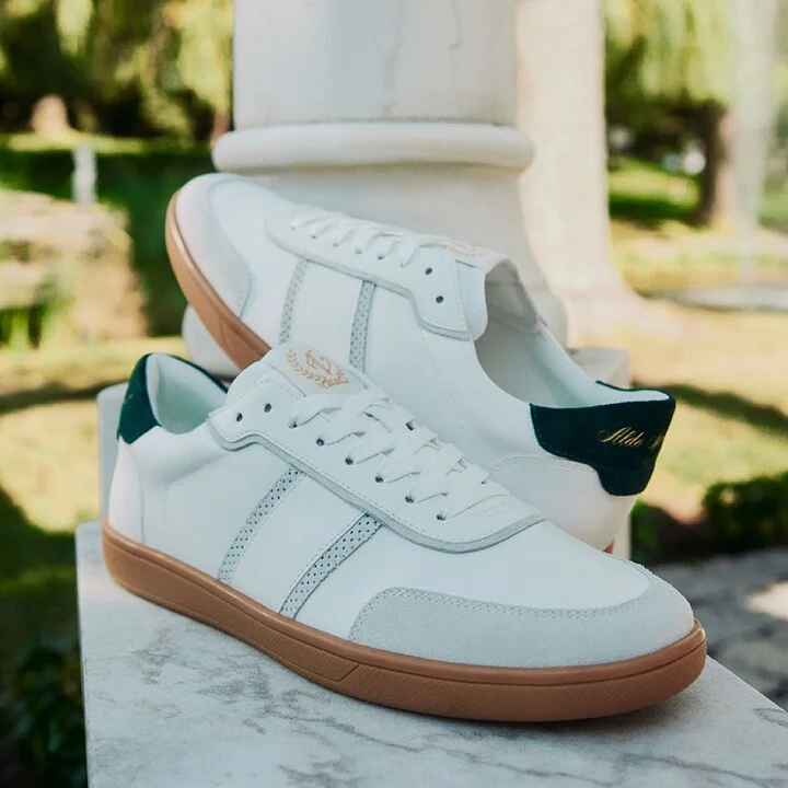 Low top sneaker - Image 11
