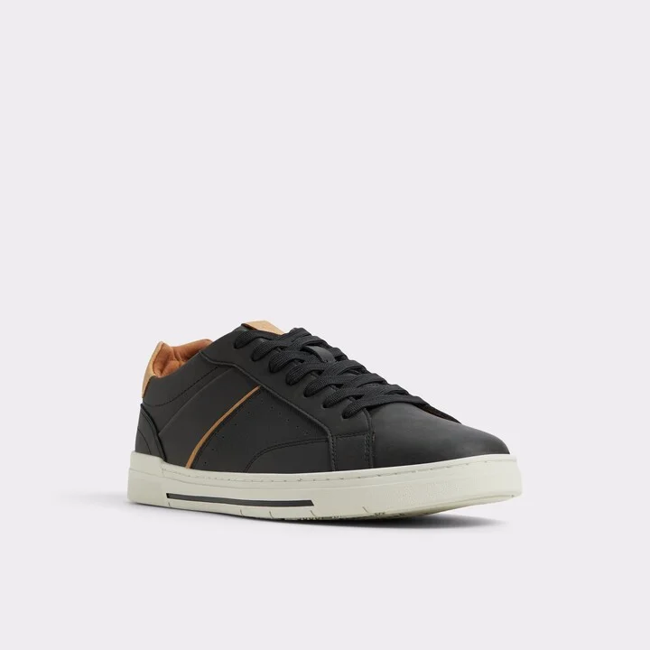 Low top sneaker - Image 4
