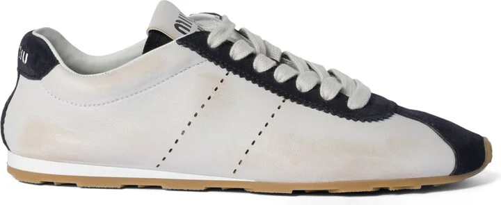 Low Top Sneaker - Image 2