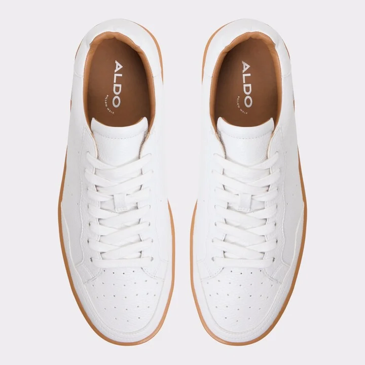 Low top sneaker - Image 7
