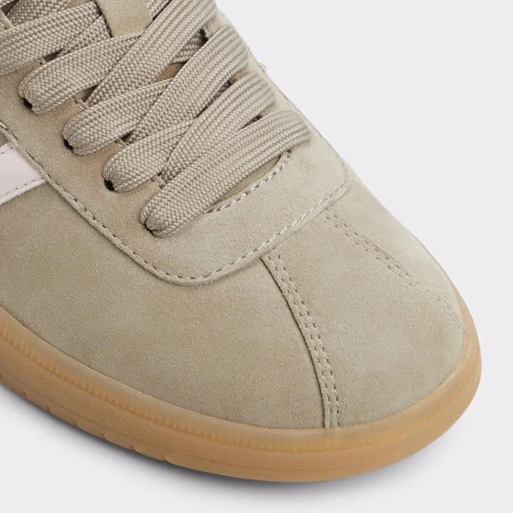 Low top sneaker - Image 5