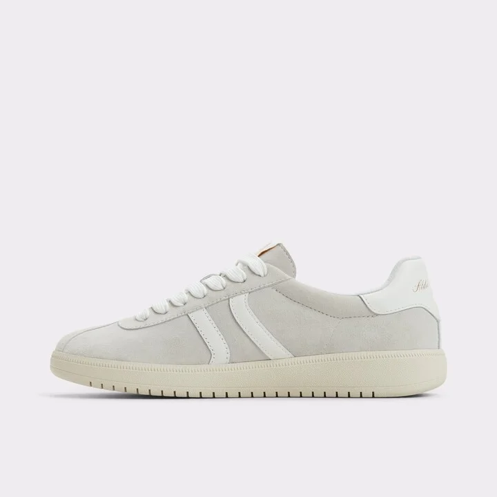 Low top sneaker - Image 3