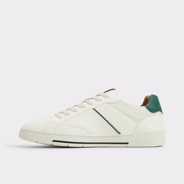 Low top sneaker - Image 3