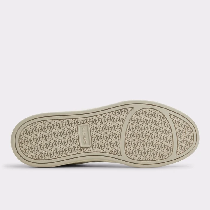 Low top sneaker - Image 7