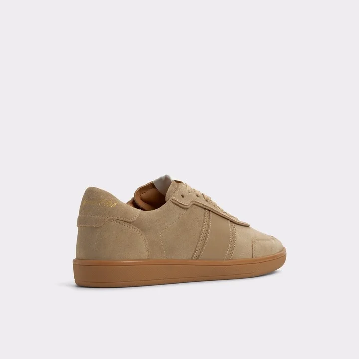 Low top sneaker - Image 2