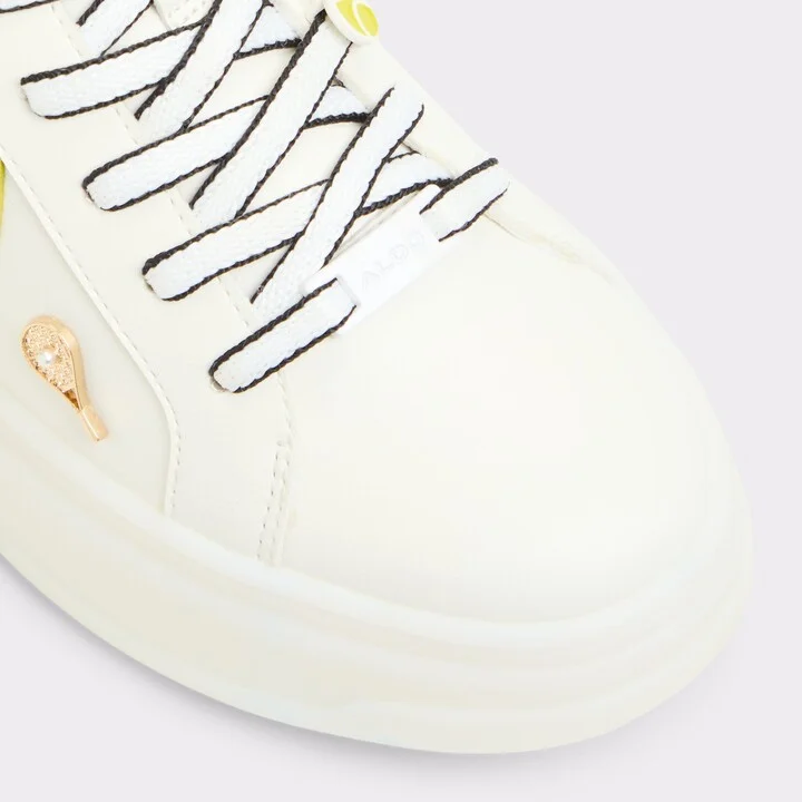 Low top sneaker - Image 5