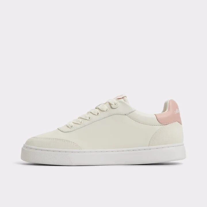 Low top sneaker - Image 3