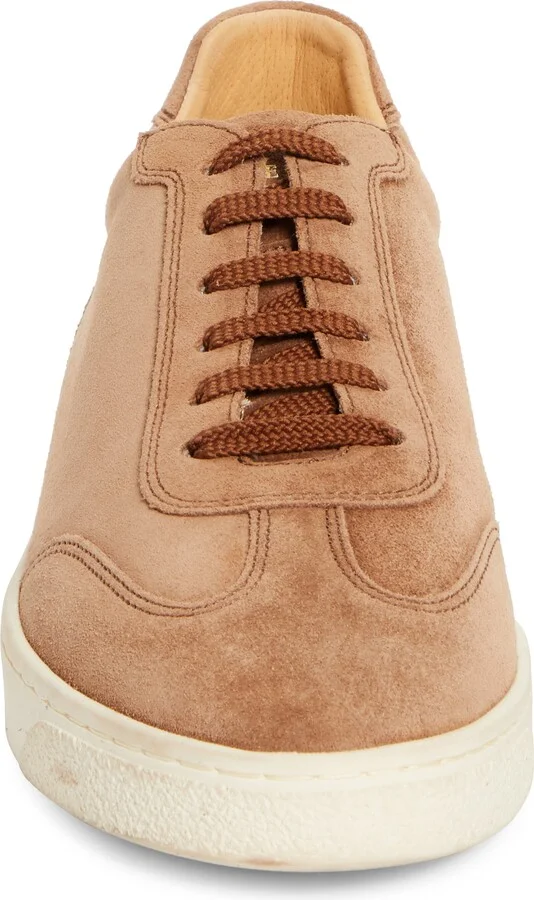 Low Top Sneaker - Image 4
