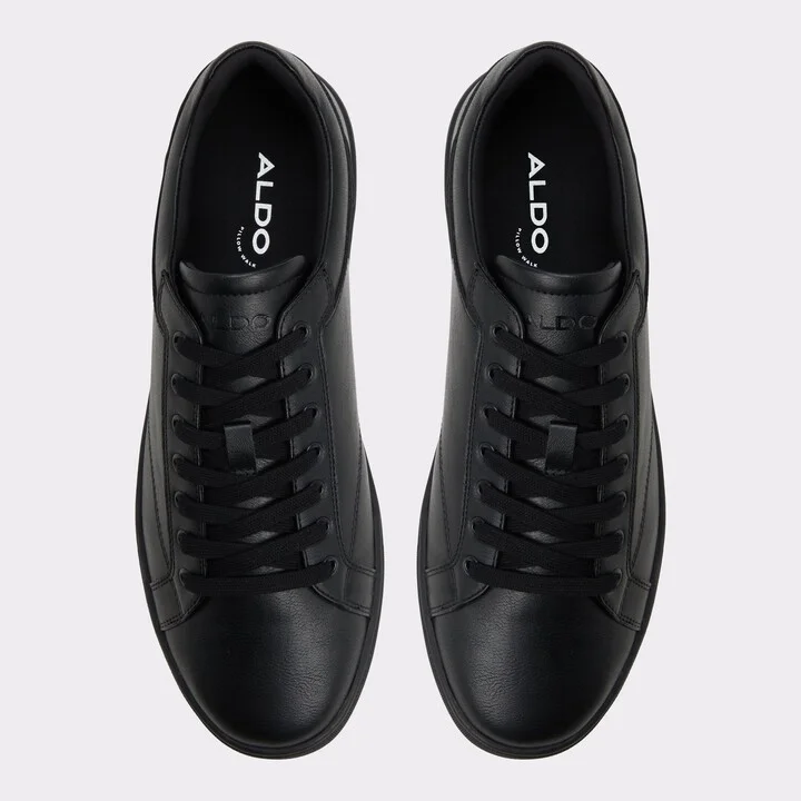 Low top sneaker - Image 6