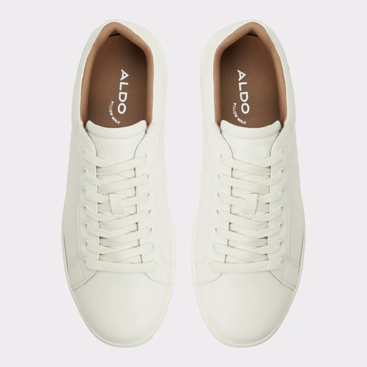 Low top sneaker - Image 6